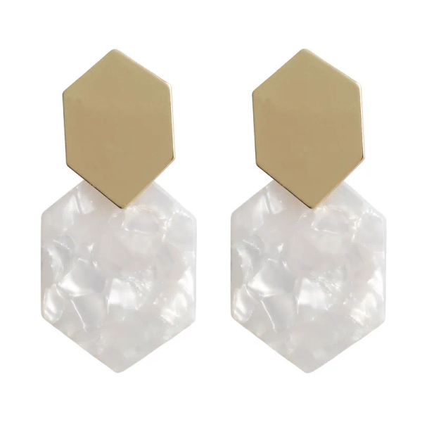 Pendientes geométricos blancos