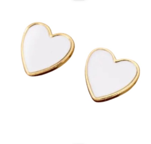 Pendientes en forma de corazón blancos